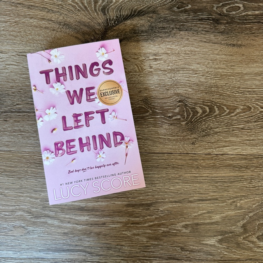 Things We Left Behind by Lucy Score, Barnes & Noble Exclusive Edition, Paperback